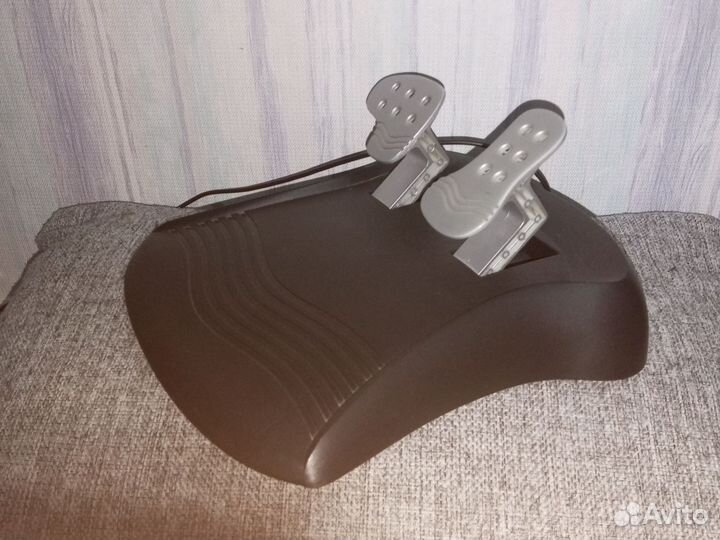 Игровой руль