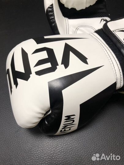 Перчатки боксерские
