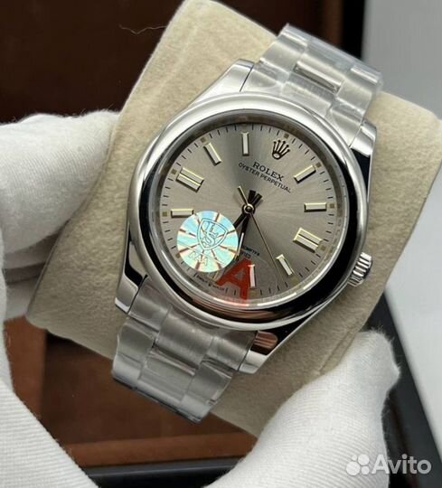 Мужские наручные часы Rolex Oyster Perpetual LS