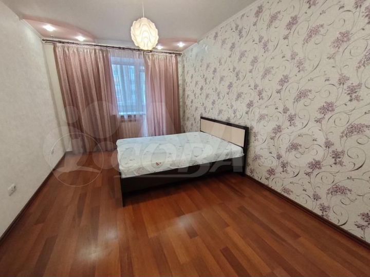 2-к. квартира, 74 м², 4/9 эт.