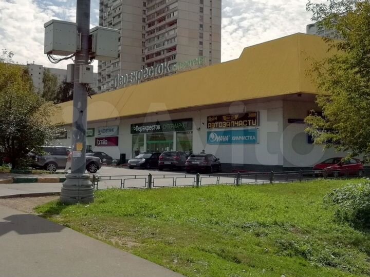 Сдам торговое помещение, 141 м²