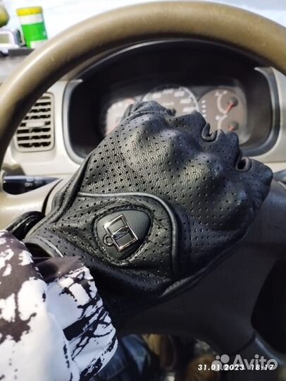 Мотоперчатки Icon pursuit