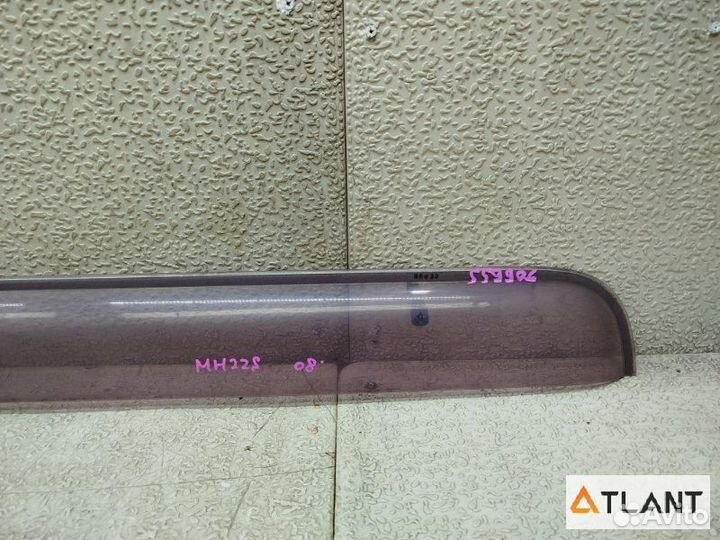 Ветровик задний правый suzuki wagon R