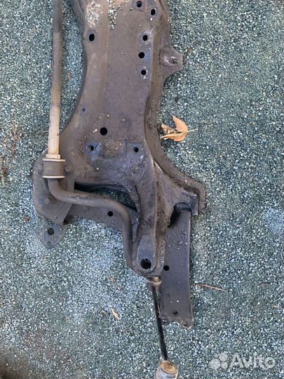 Джили Эмгранд ес7 подрамник