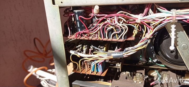 Катушечный магнитофон Akai GX-265 (разбор)