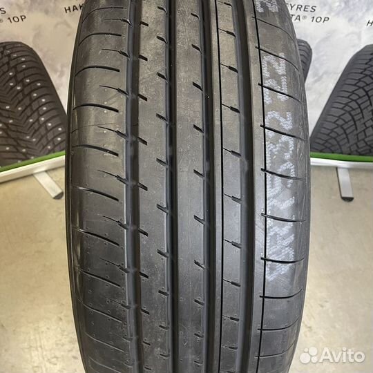 Yokohama BluEarth-XT AE61 235/65 R18 106V