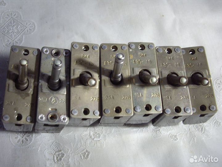 Для радиолюбителей тумблеры П2Т-1