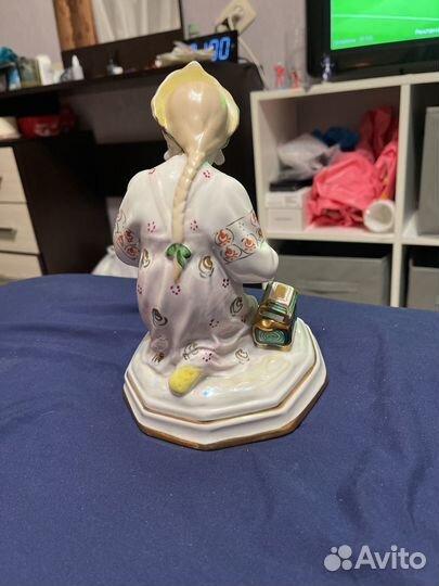 Фарфоровые статуэтки лфз 
