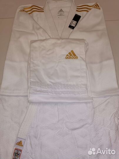 Кимоно adidas champion 2 IJF