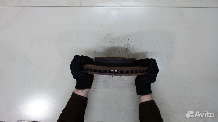 Диск тормозной Toyota Previa (Estima), 1995