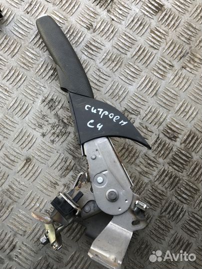 Ручник Citroen C4