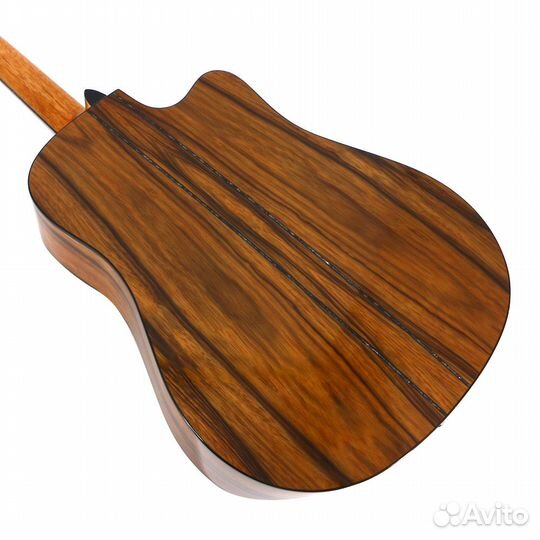 Акустическая гитара