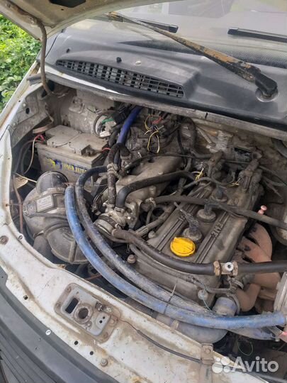 ГАЗ ГАЗель 33023 2.4 МТ, 2004, 240 000 км