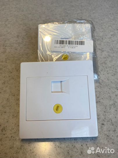 Розетка 1-местная, компьютерная