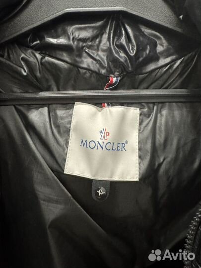Пуховик moncler