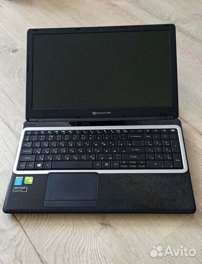 Packard Bell gt720m 1gb\ pent2117u\ ram 4g\ ssd120