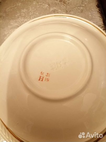 Набор тарелок