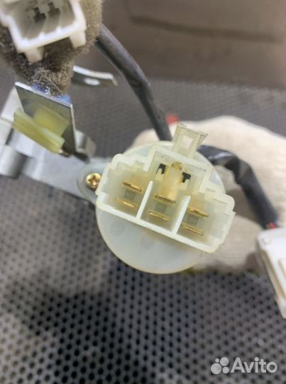 Замок зажигания Кайрон SsangYong Kyron