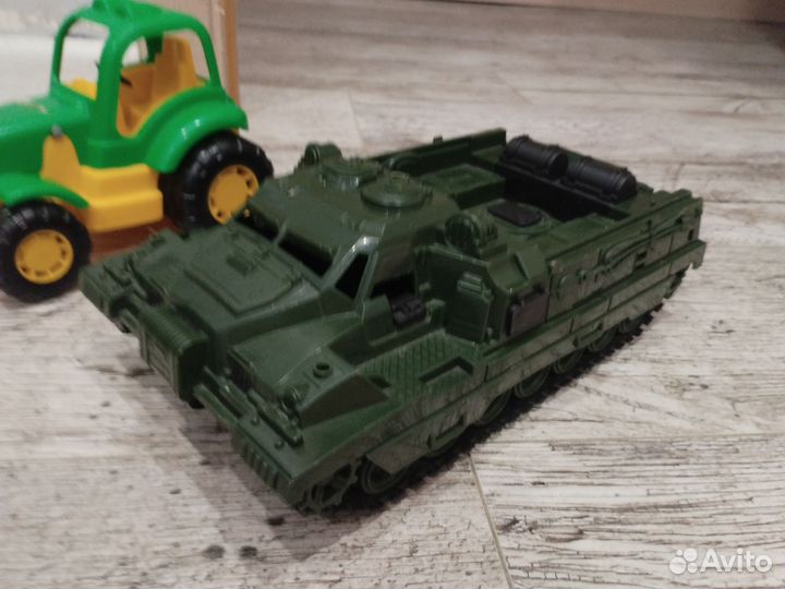 Детские игрушки