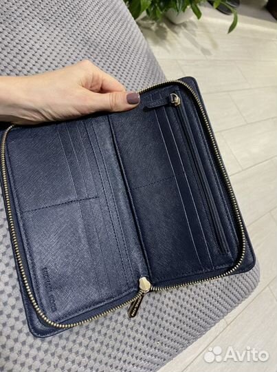 Кошелек Michael Kors