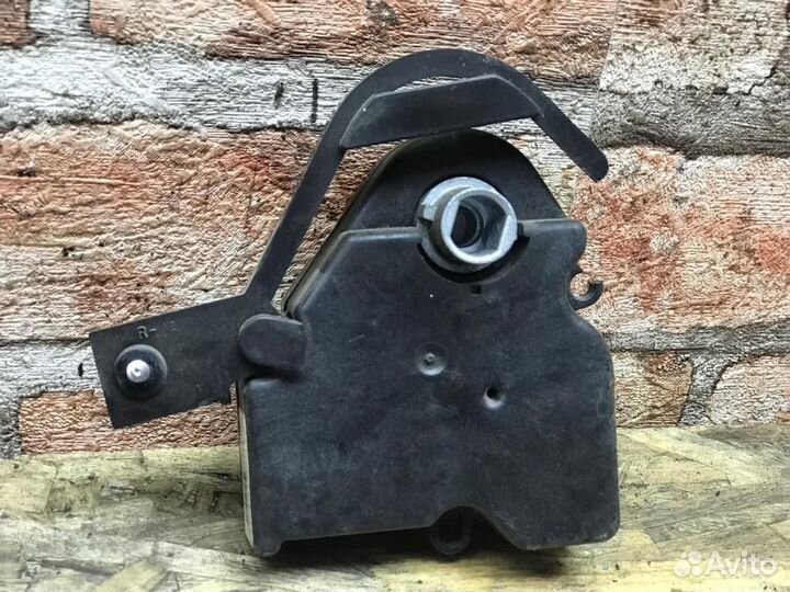 Моторчик заслонки печки Mazda 6 GG