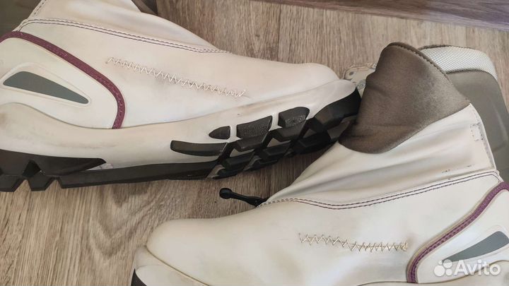 Лыжные ботинки salomon женские