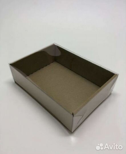 Коробка подарочная с прозрачной крышкой