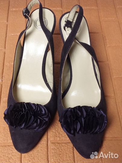 Босоножки, туфли женские