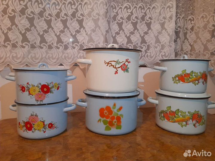 Кастрюля эмалированная СССР новая