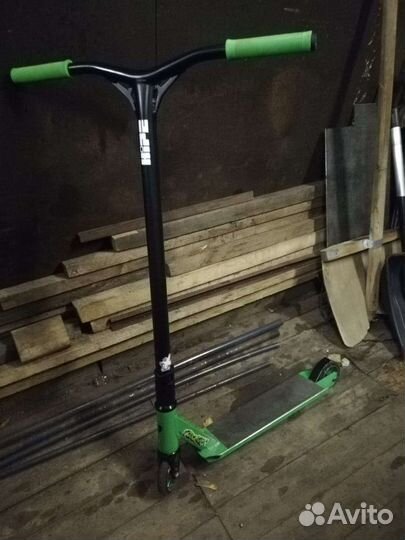Самокат трюкавой
