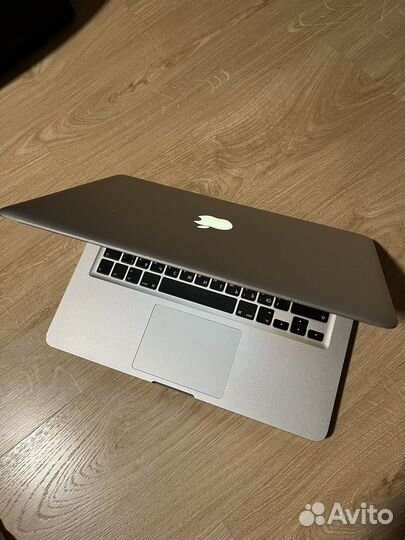 Macbook Pro 13 2011 i5/4Gb/240SSD