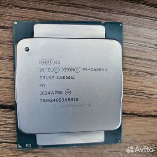 Процессор Intel Xeon E5 2680v3