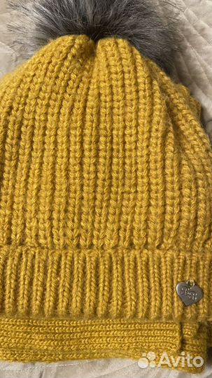 Комплект шапка и шарф для девочки