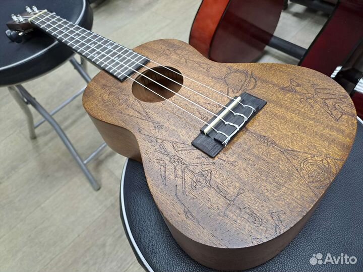 Укулеле концерт с рисунком