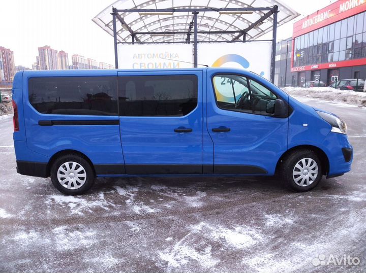 Аренда микроавтобуса (8 мест) с водителем