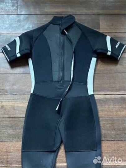 Сухой гидрокостюм Musto JL 12-13лет
