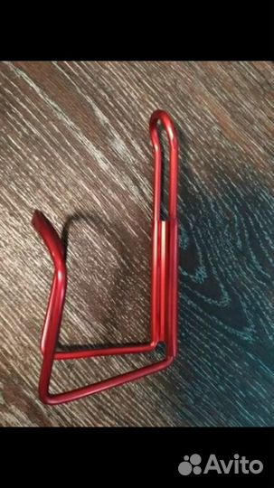 Крепление бутылки