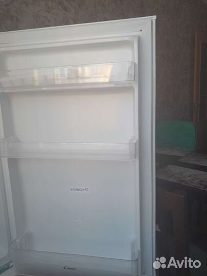 Холодильник новый