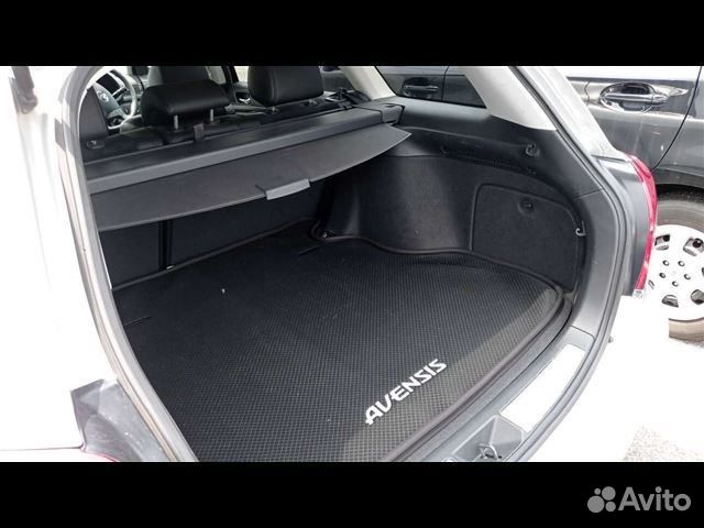 Toyota avensis AZT 251 на запчасти пробег 39948км