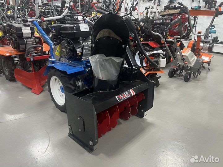 Снегоуборщик для мотоблока