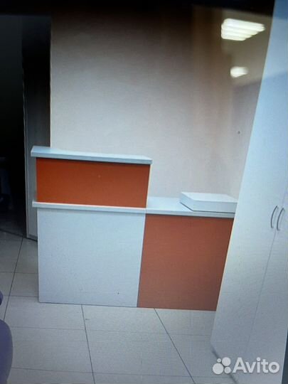 Стол