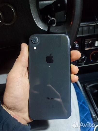 iPhone Xr, 64 ГБ