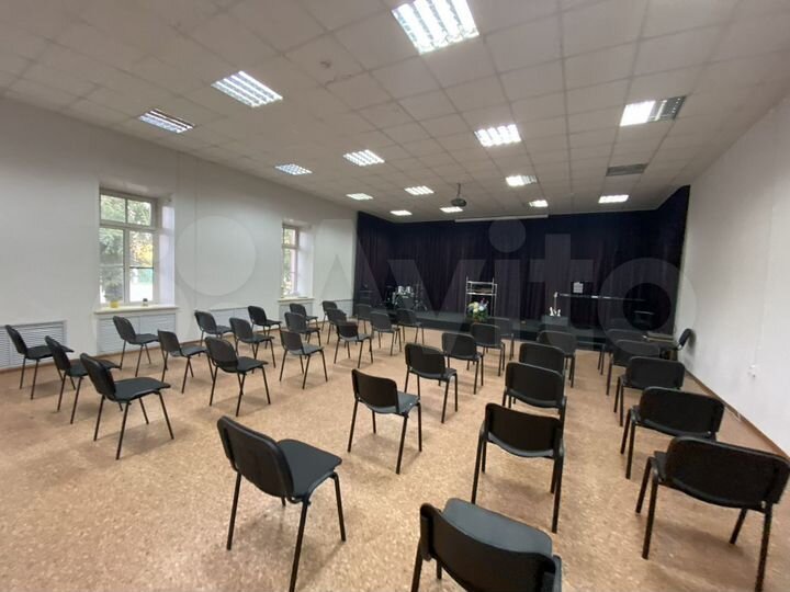 Торговые и офисные на красной линии, 50-800 м²