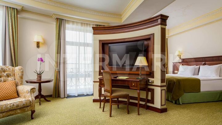 Продам здание, 6268.2 м²