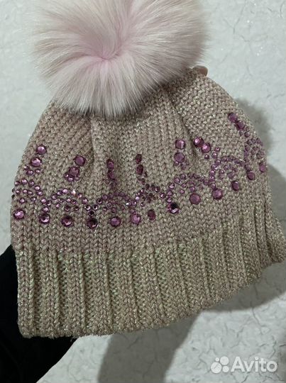 Шапка со стразами