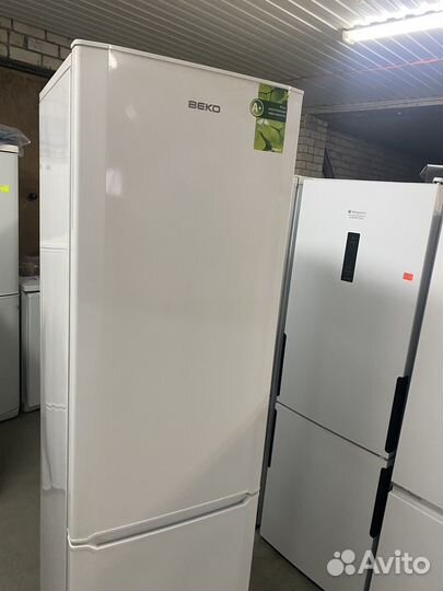 Холодильник Beko 2.камеры, 2 m, Узкий 55 ширина