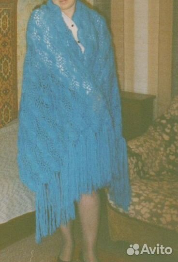 Вещи для женщин - шаль, палантин, шапки, носки