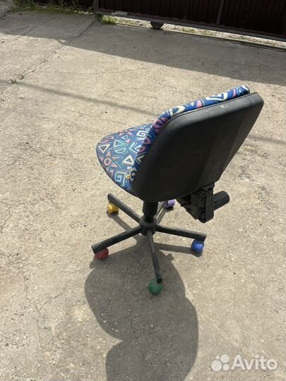 Компьютерное кресло