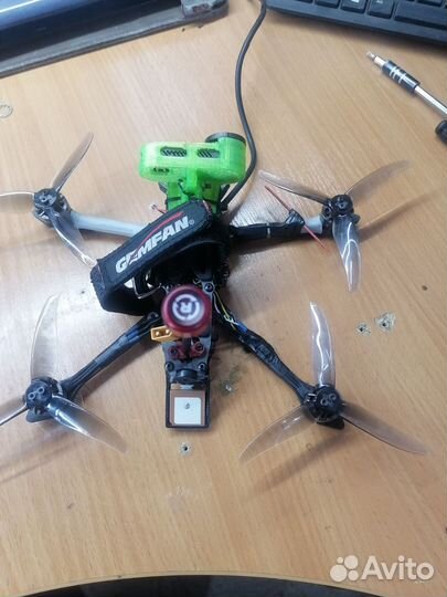 Продам квадрокоптер FPV 4дюйма, договоримся