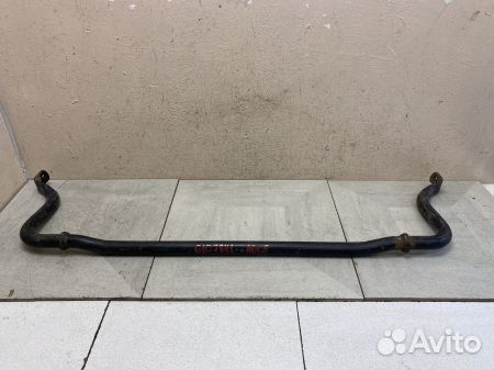 Стабилизатор передний